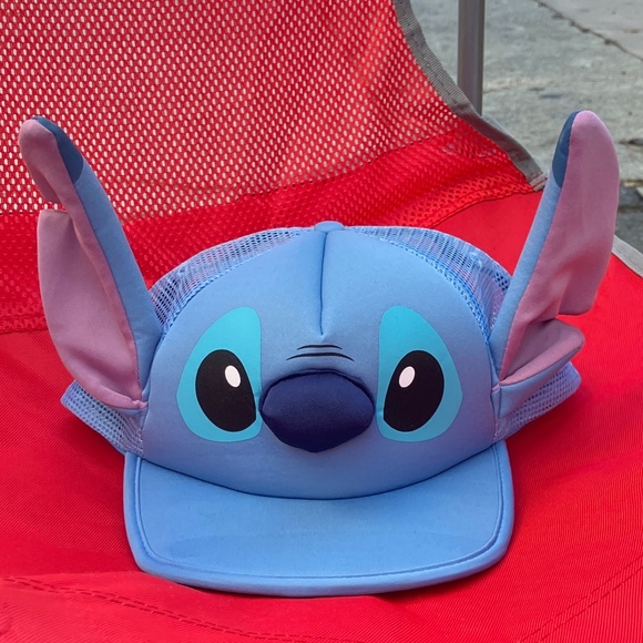 Lilo and stitch hat - Picture 1 of 4